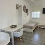 Pensión Daphne Naousa (Paros)
