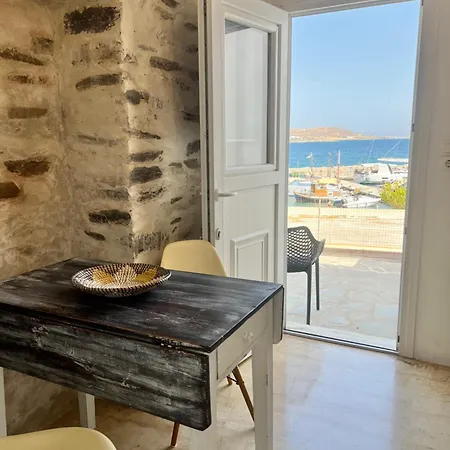 Daphne 3* Naousa (Paros)