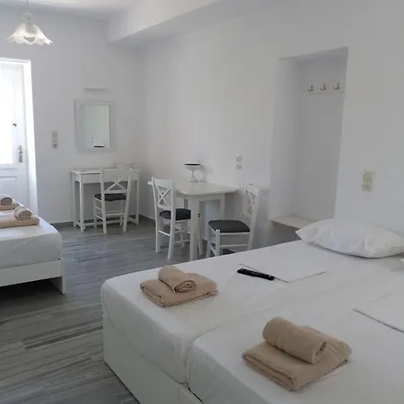 Daphne בית הארחה 3*