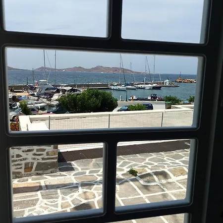Daphne 3* Naousa (Paros)