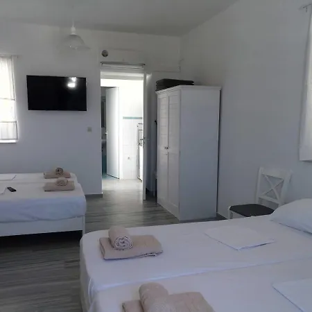 Daphne בית הארחה 3*