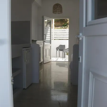 Daphne 3* Naousa (Paros)