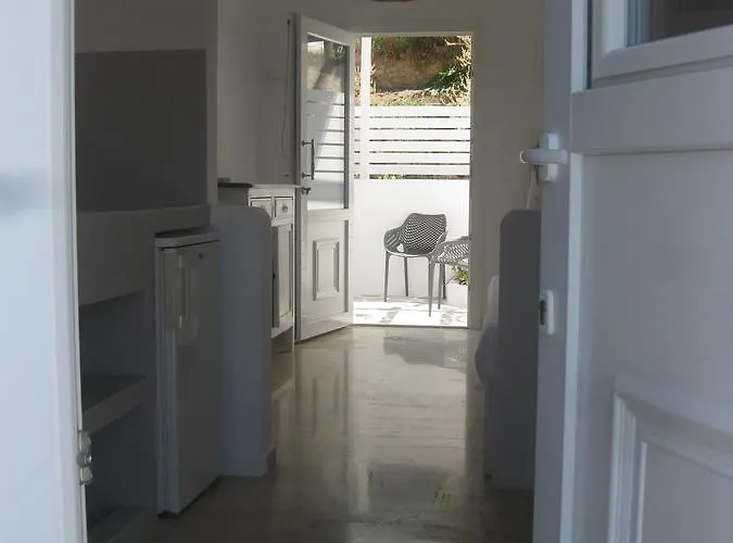 Daphne 3* Naousa (Paros)